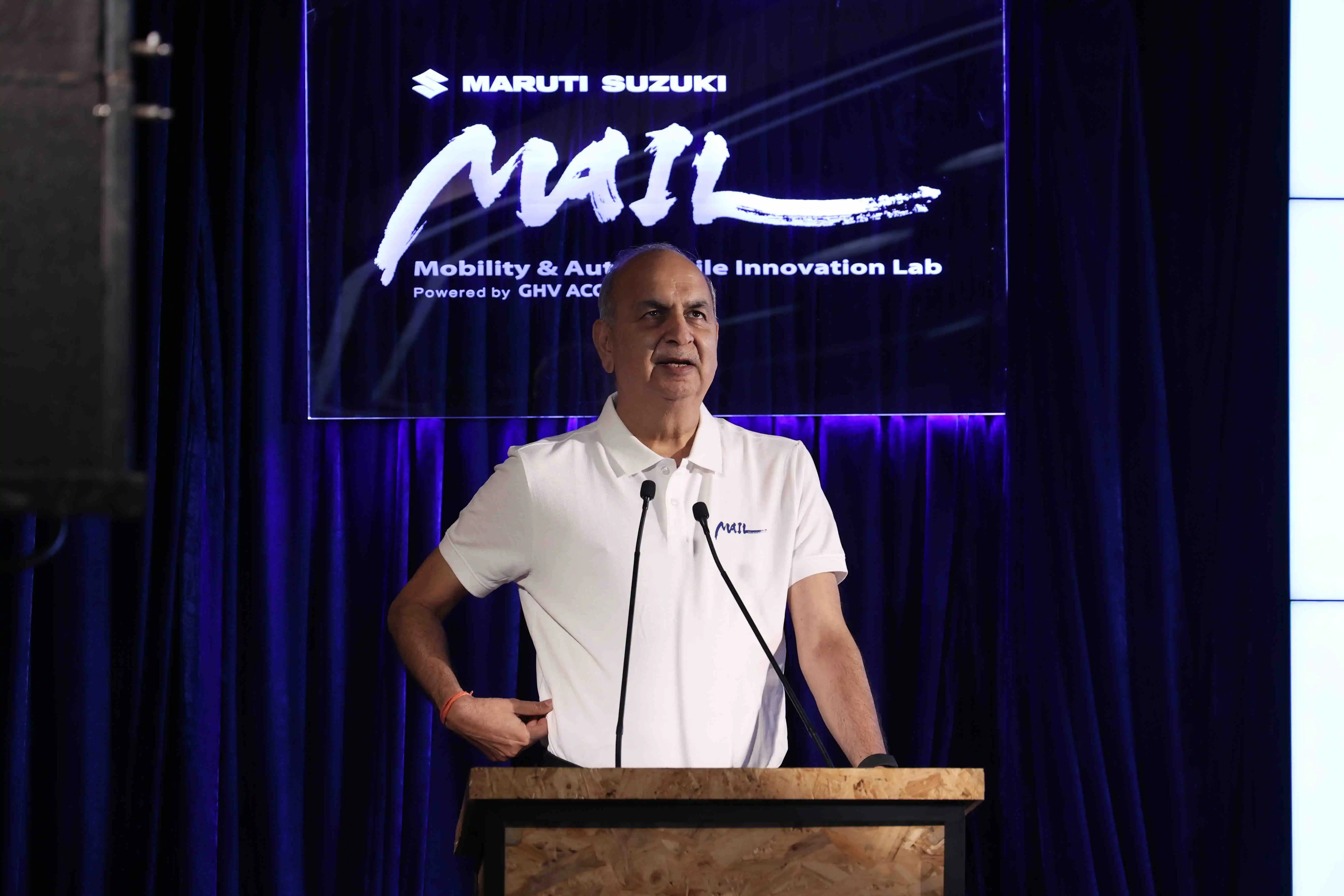 Mr Rajesh Uppal Addressing Startups - Maruti Suzuki Innovation